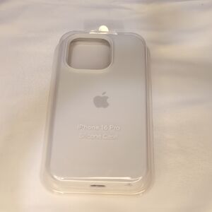 Apple iPhone 16 Pro Silicone Case - White